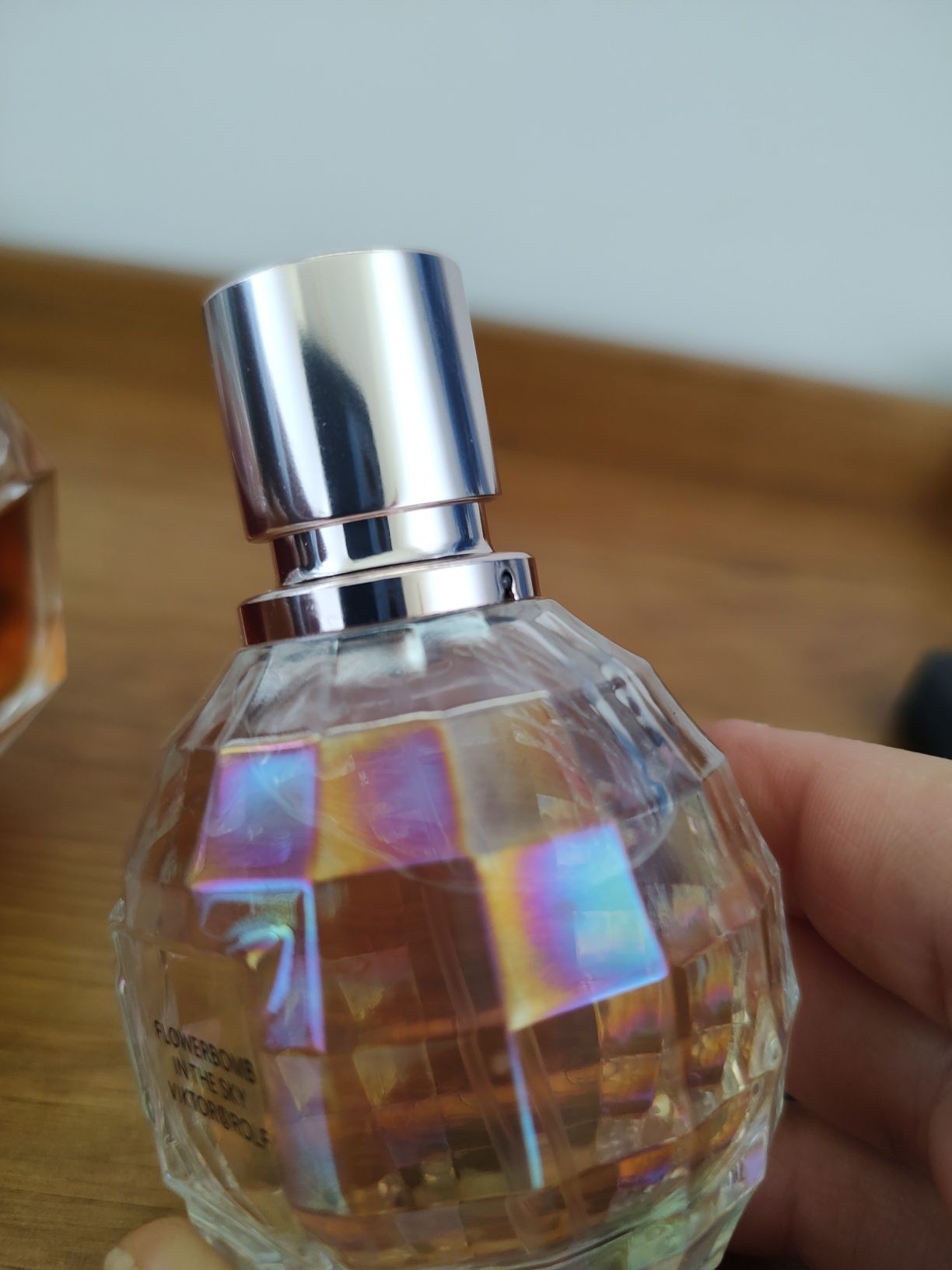 Flowerbomb in the sky Viktor & Rolf perfumy