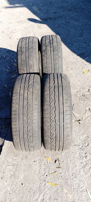 Продам літні шини r15/185/60.