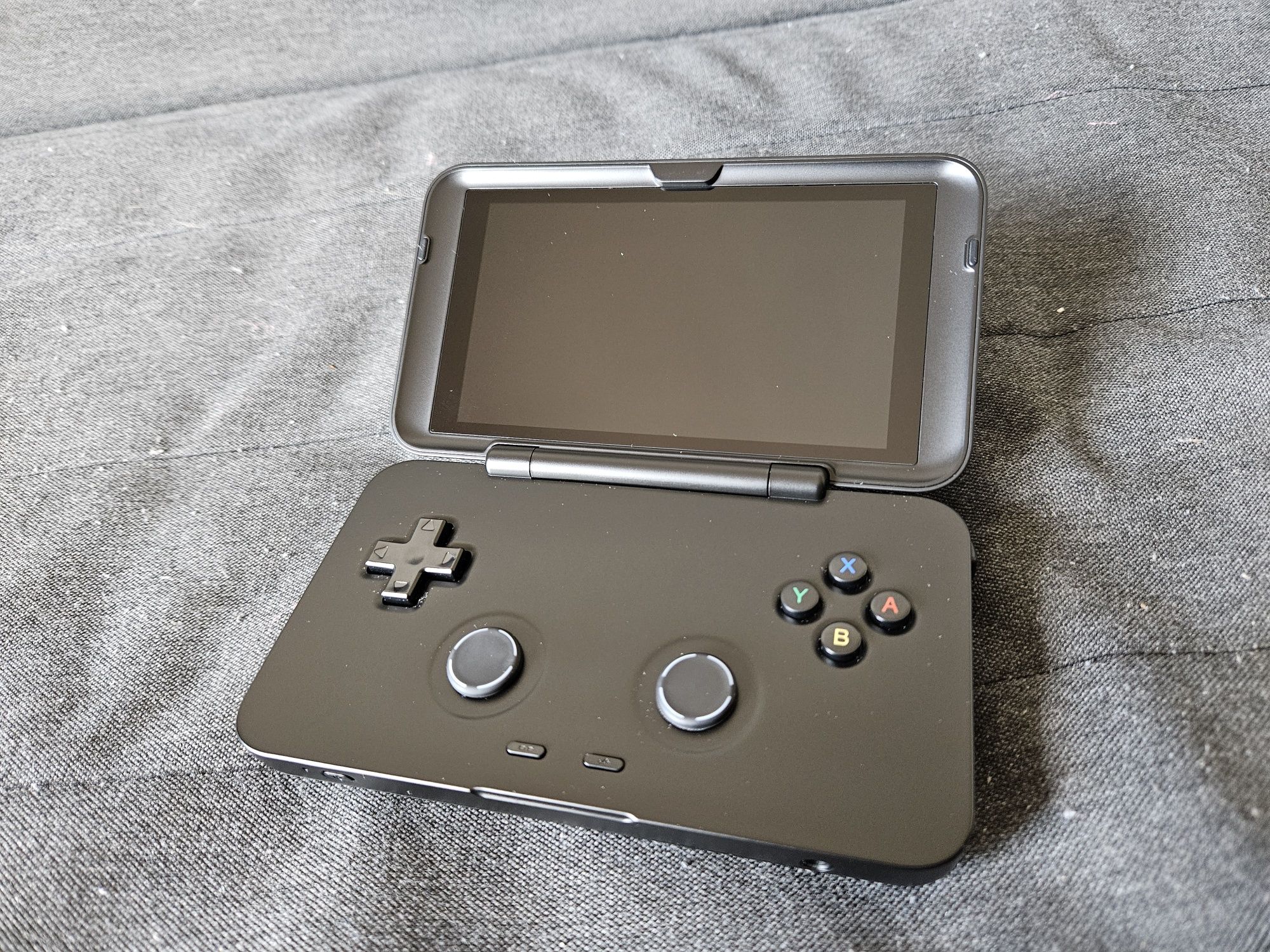 Retroid pocket flip 1