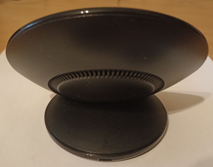 Оригинальная беспроводная зарядка Samsung