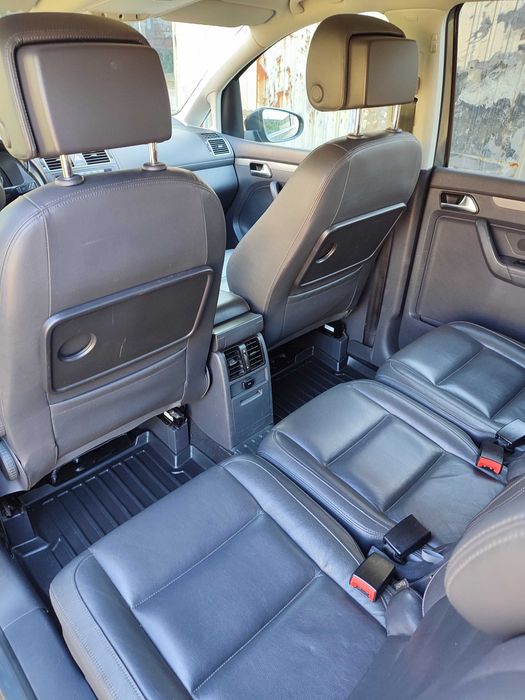 Volkswagen Touran Cross