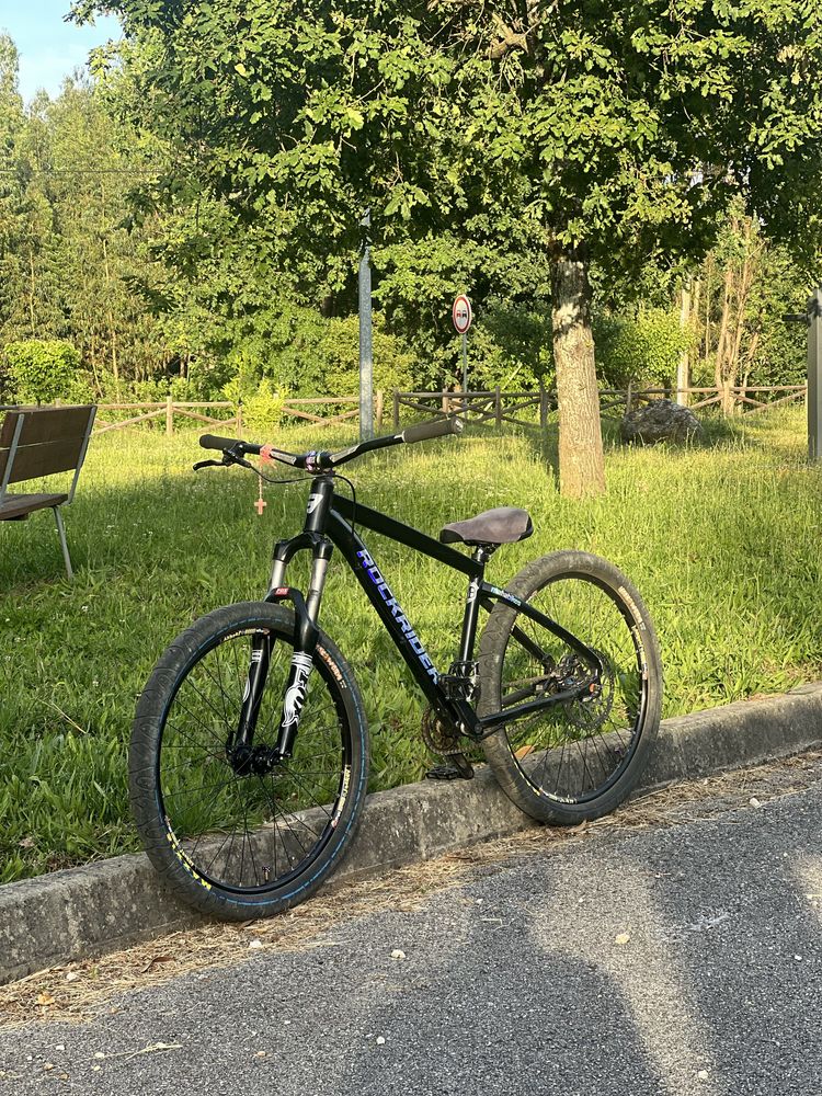 Vendo bicicleta de grau(whelling)