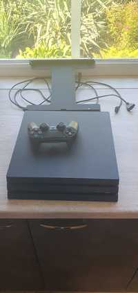 Игровая консоль PS4 Pro