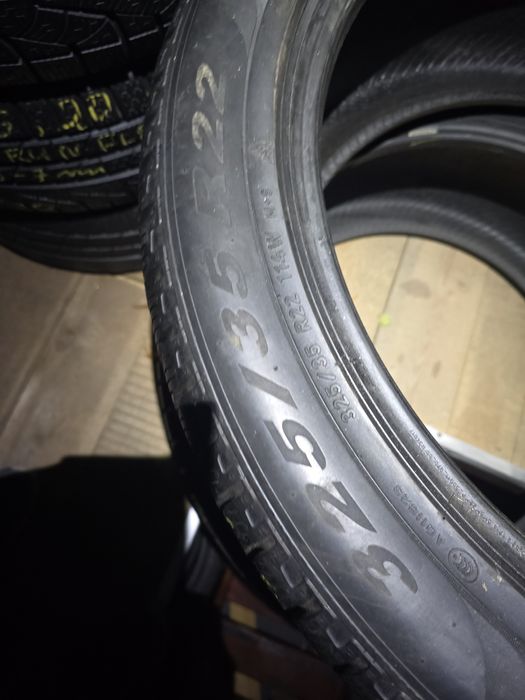 325/35/22_275/40/22 Pirelli Scorpion super komplet 7,5_8mm 20r