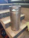 à venda: 
barril em inox de 20 litros.