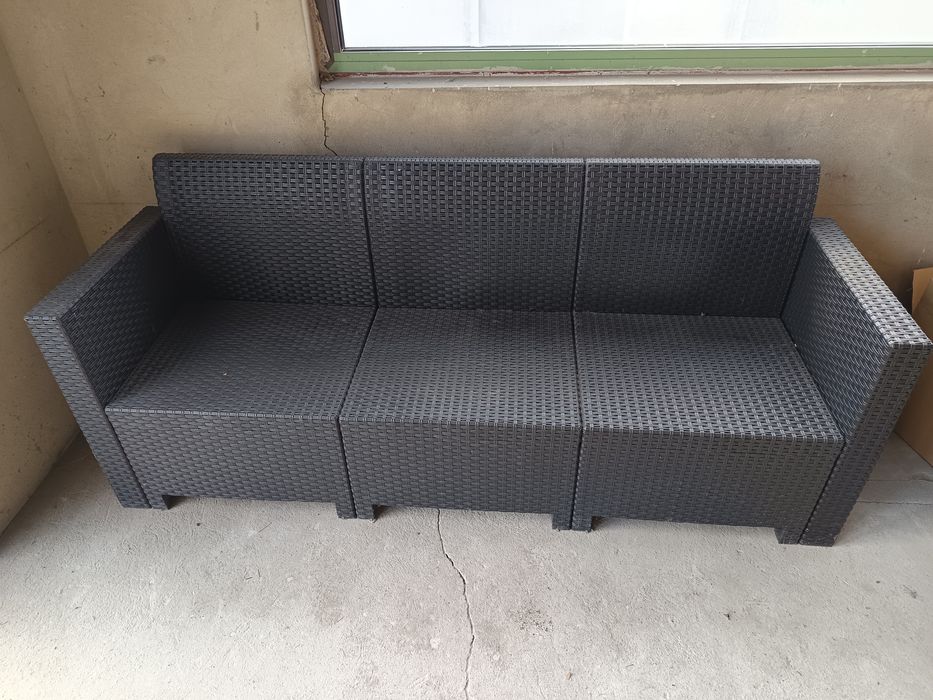 Sofa z rattanu bez foteli