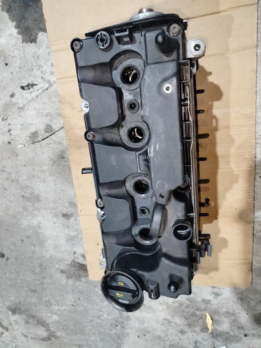 Pokrywa zaworów 2.0d. audi. Skoda. Seat