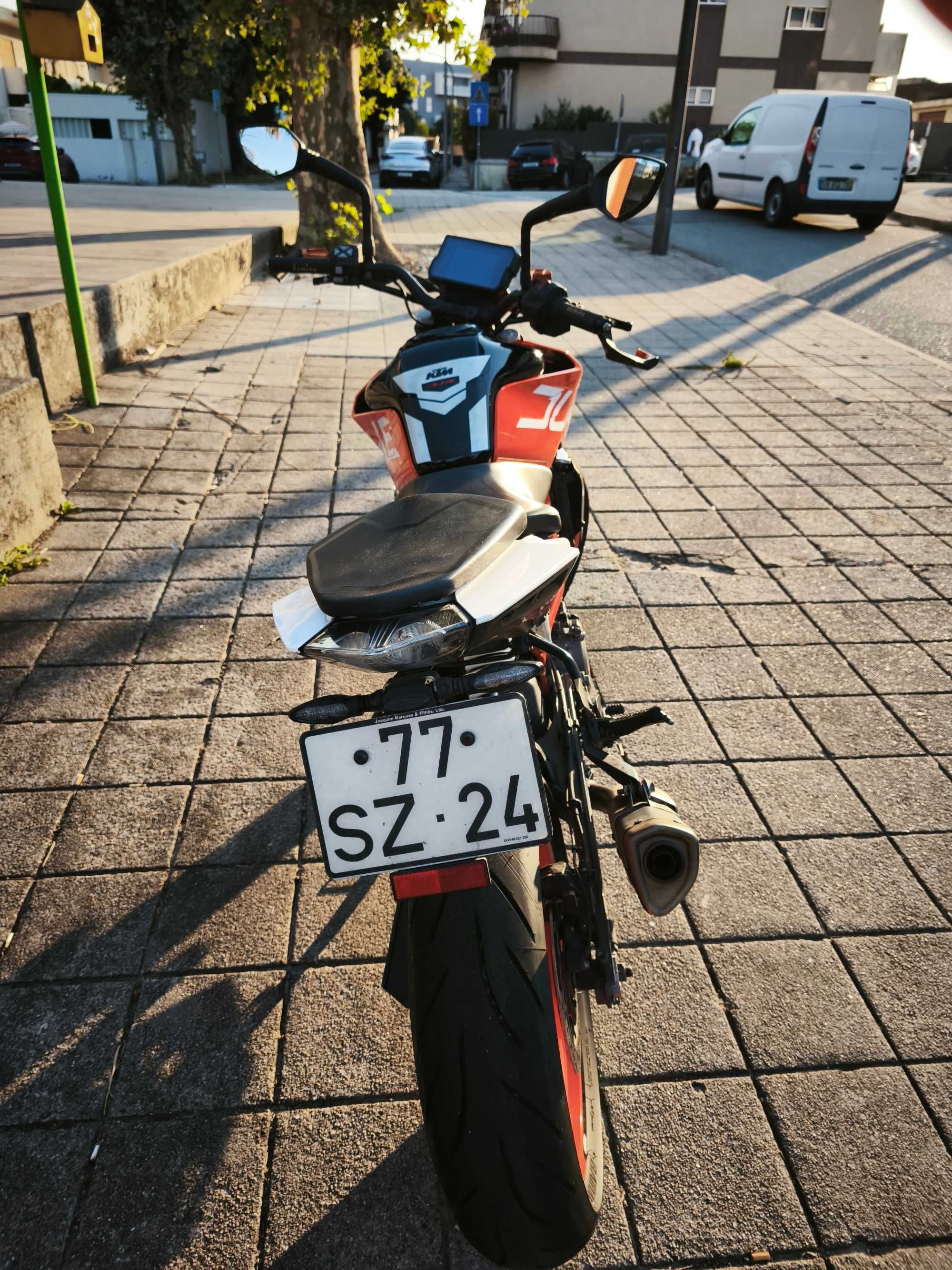 Vendo KTM Duke 390