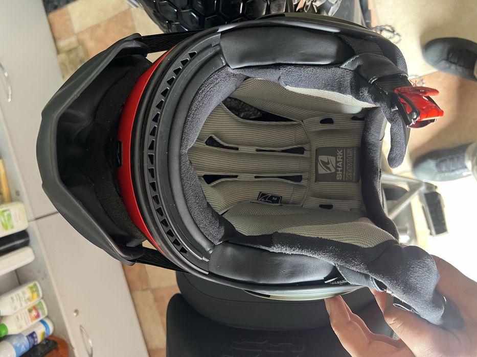 Шолом Shark RAW розмір M