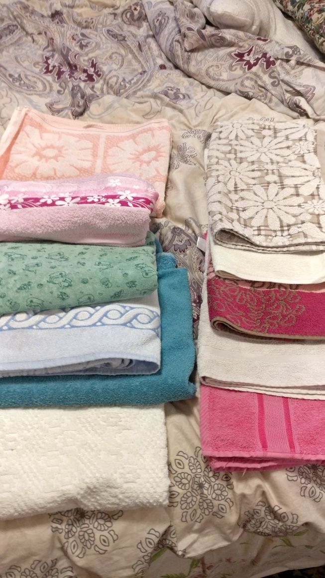 салфетки постельный набор Махровые полотенца.покрывало.