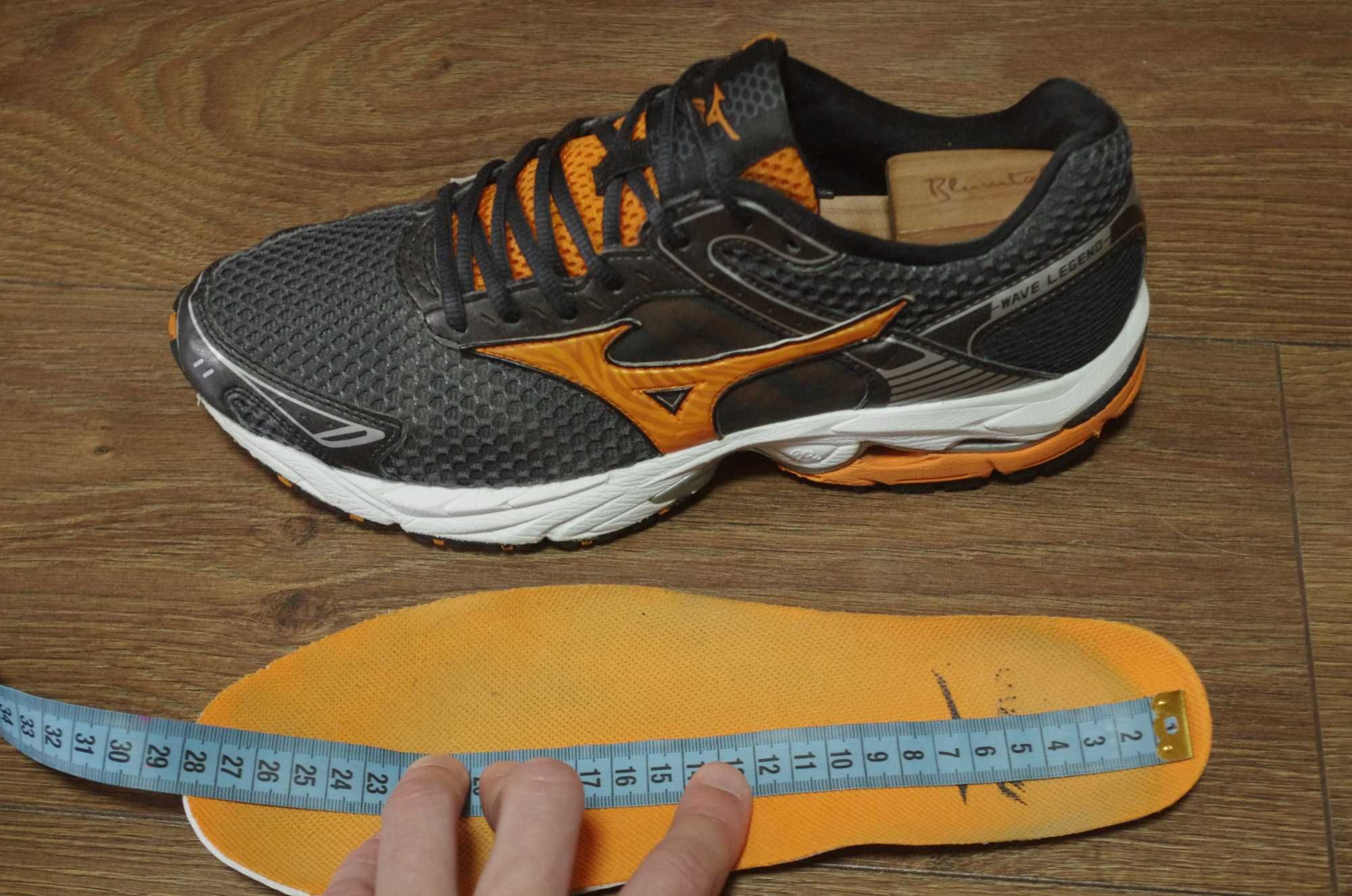 Кроссовки Mizuno Wave Legend оригінал 43 розмір бігові