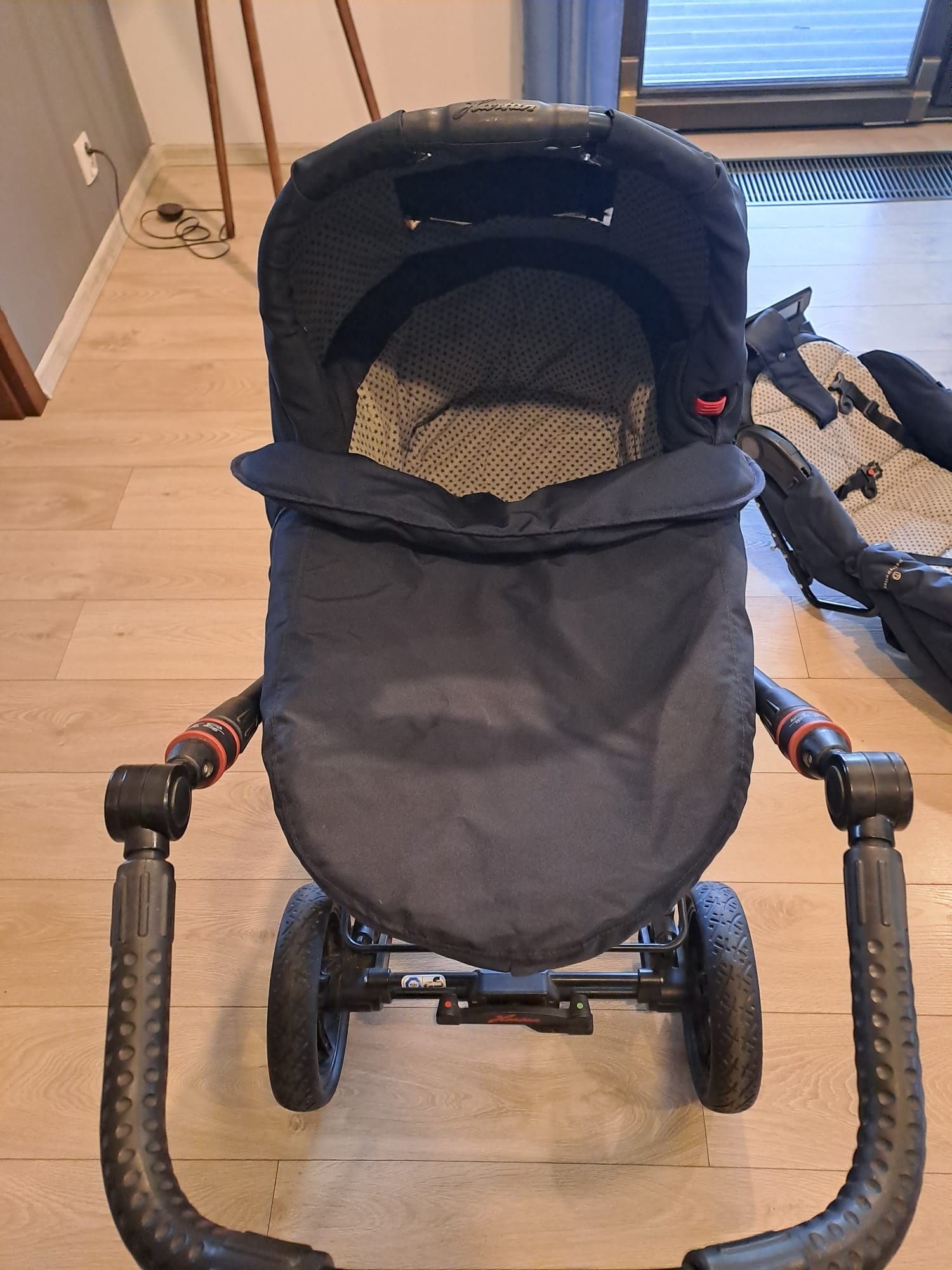 Wózek Hartan Recer GT (belly button) + fotelik Maxi Cosi