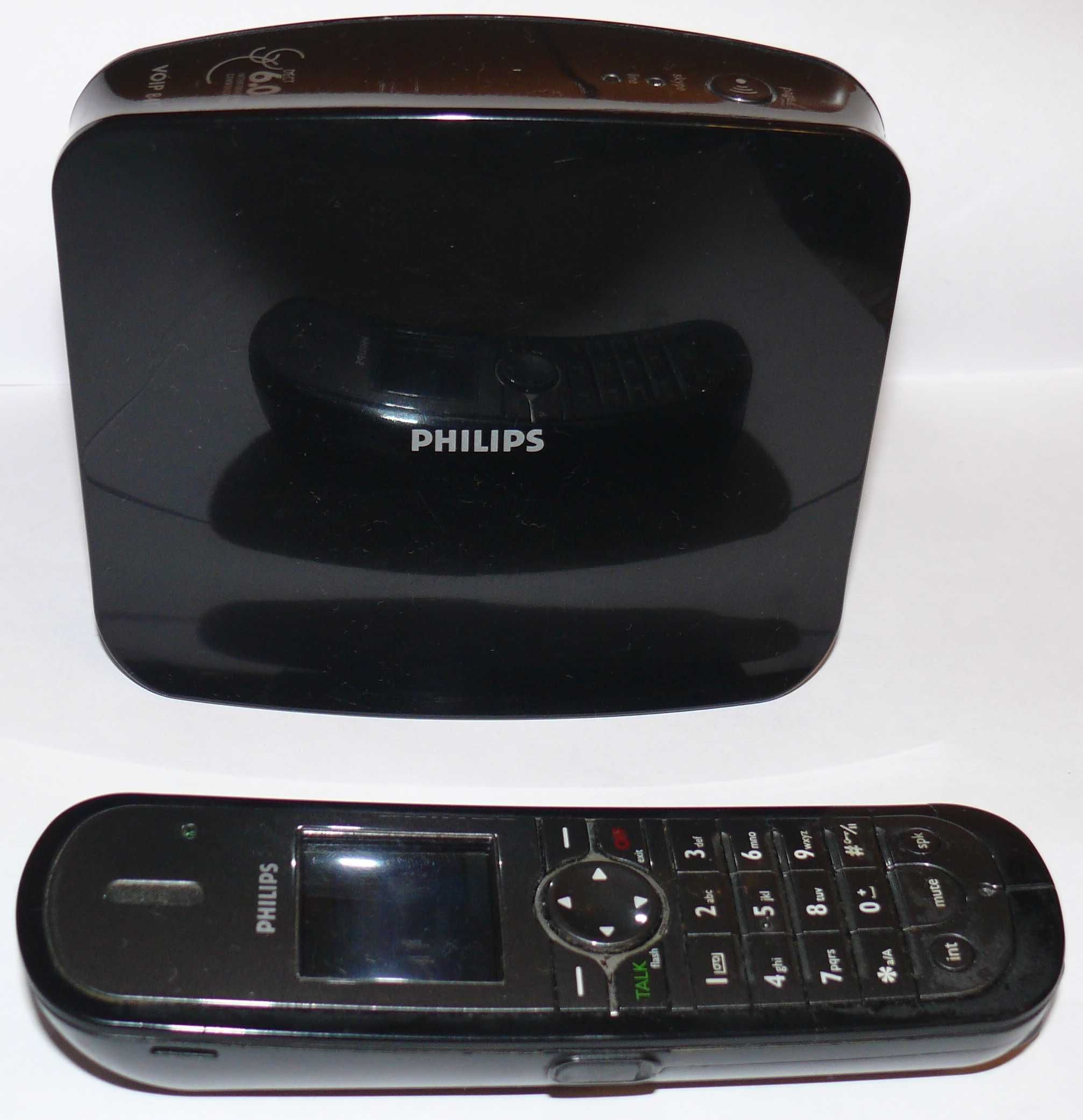DECT 6.0 телефон - скайпфон Philips VOIP841