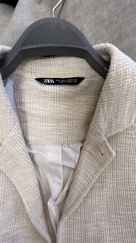 Zara пиджак новый (L)