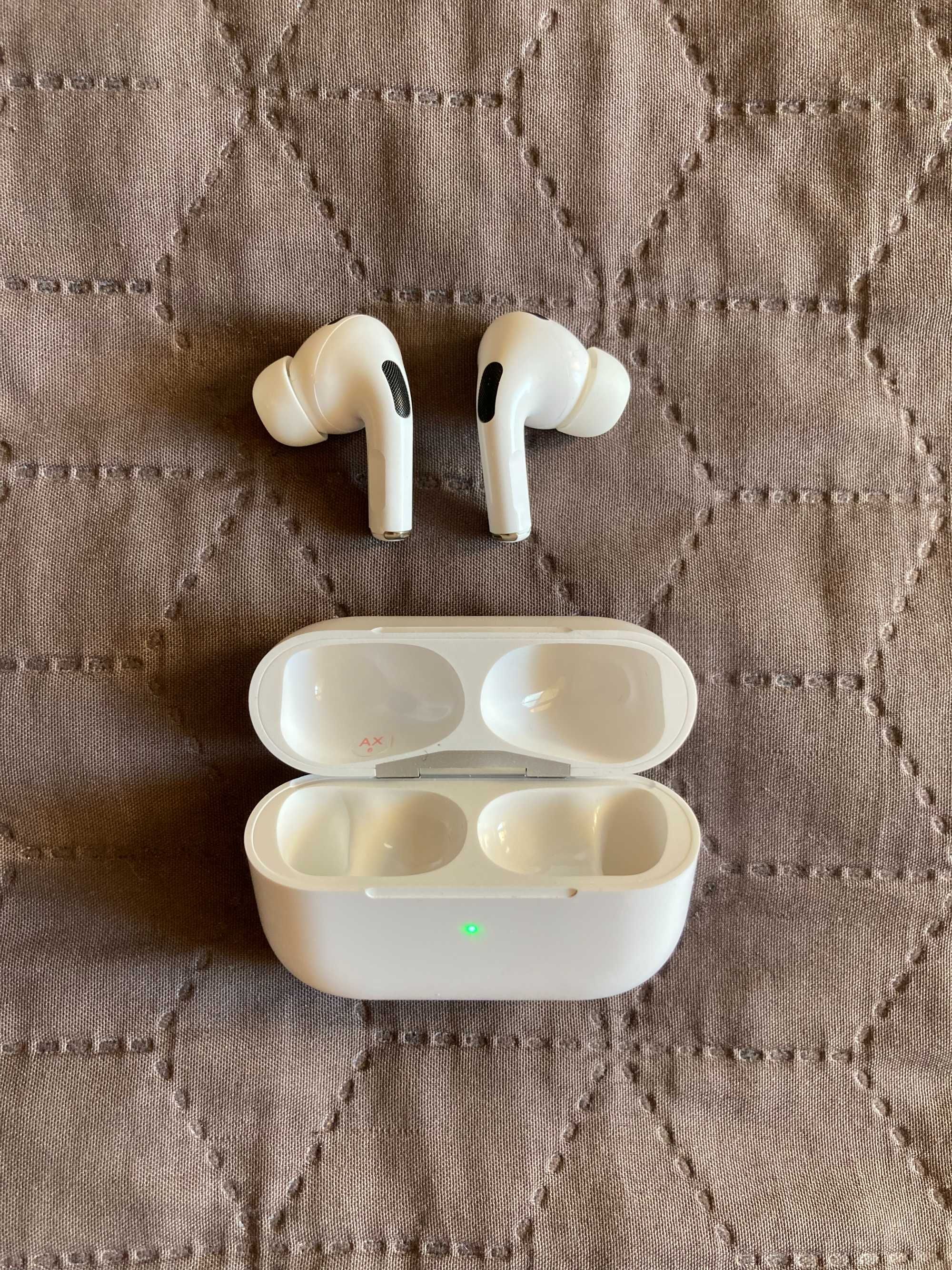 Навушники AirPods Pro 2 Lightning