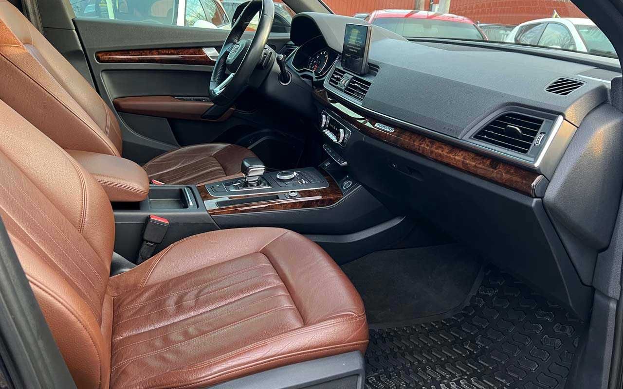 Audi Q5 2017 року