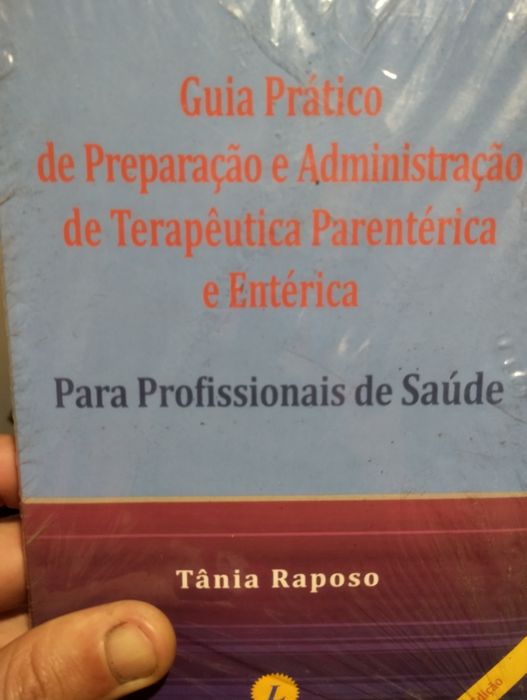 Livros de medicina novos