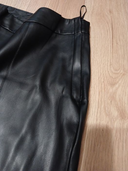 Брюки з екошкіри