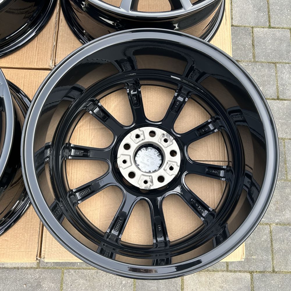 Oryginalne felgi Bmw 18’ F10 F11 F30 E60 5x120 et30 8J Black