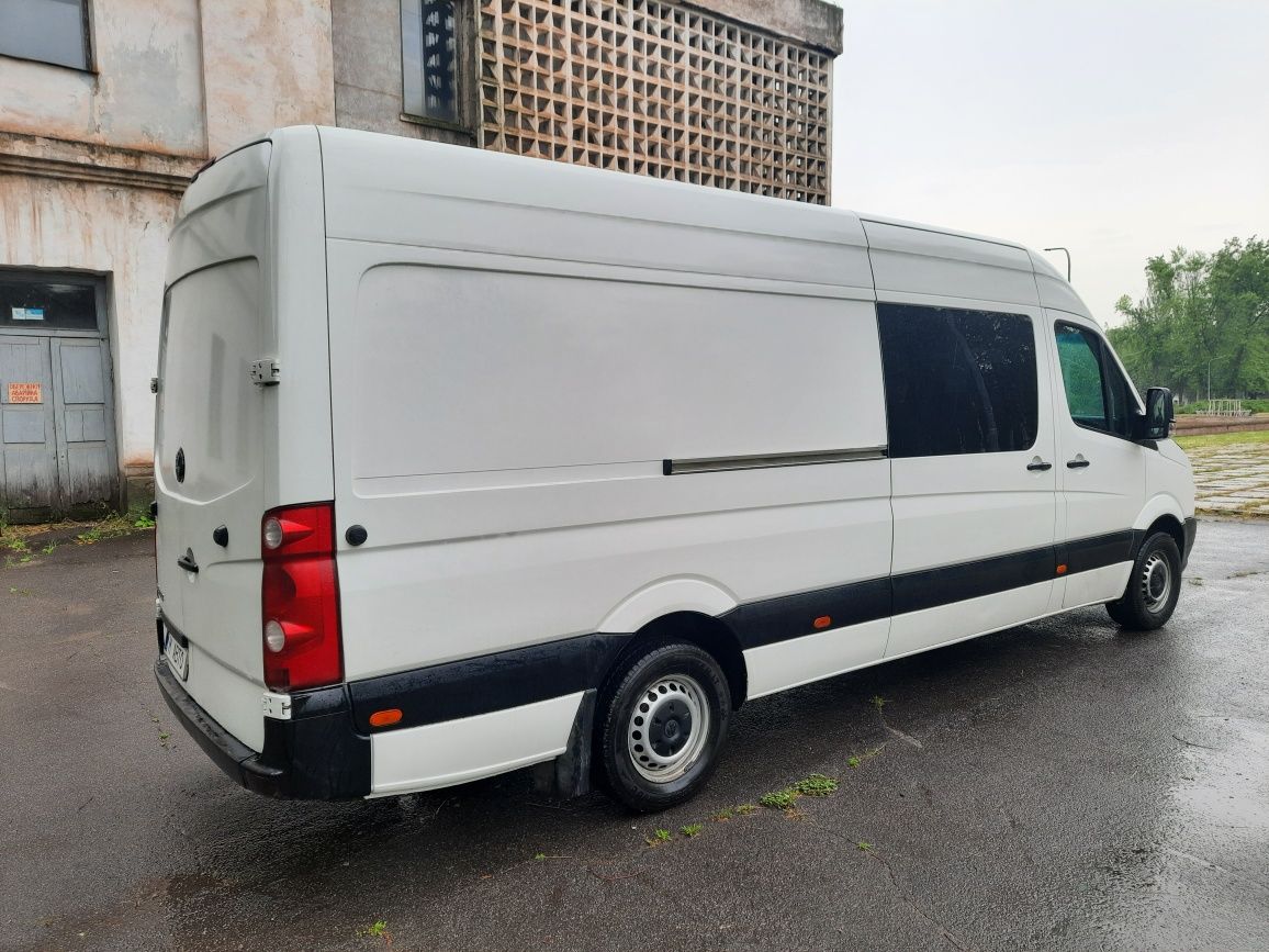 Продам Volkswagen crafter 9+спальное место 2016г.в