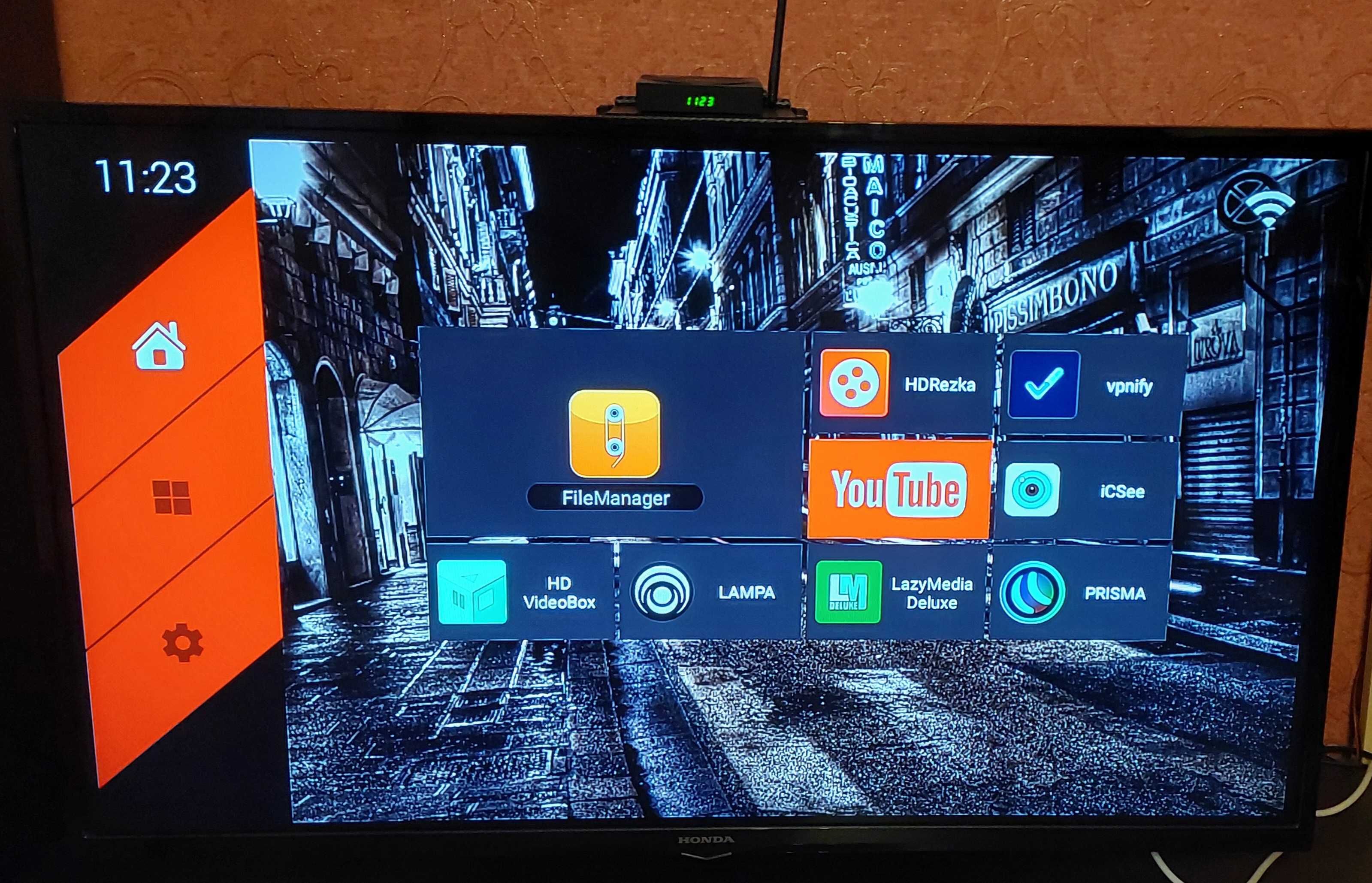 Смарт приставка на андроид Tanix TX6s