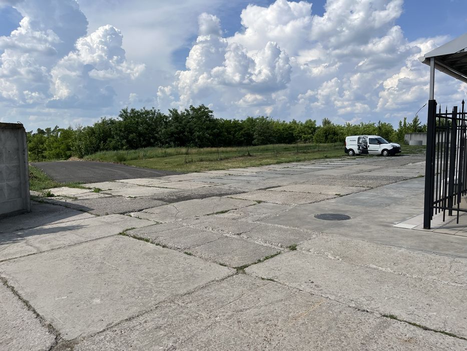 Склади, комерція 1,6 га