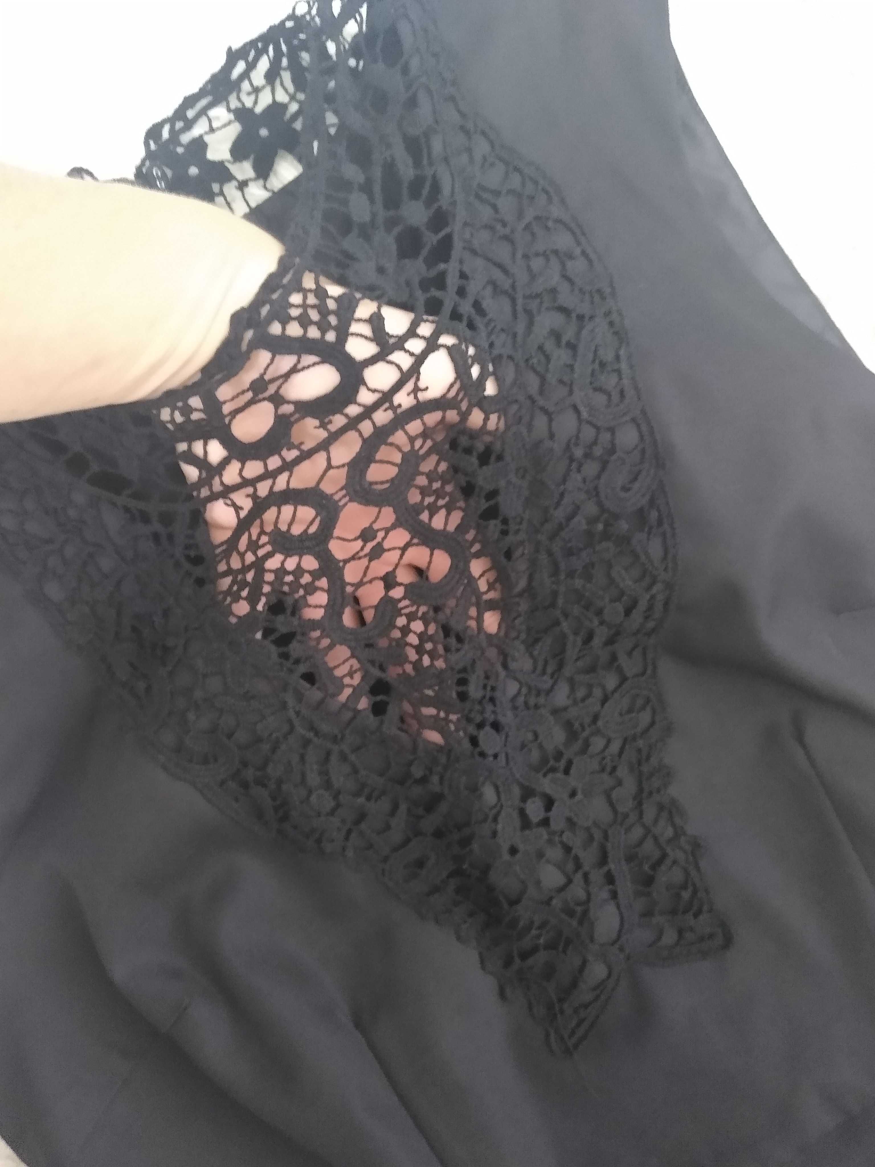 Czarna sukienka Vero moda, pięknie zdobiony dekolt, rozm. M