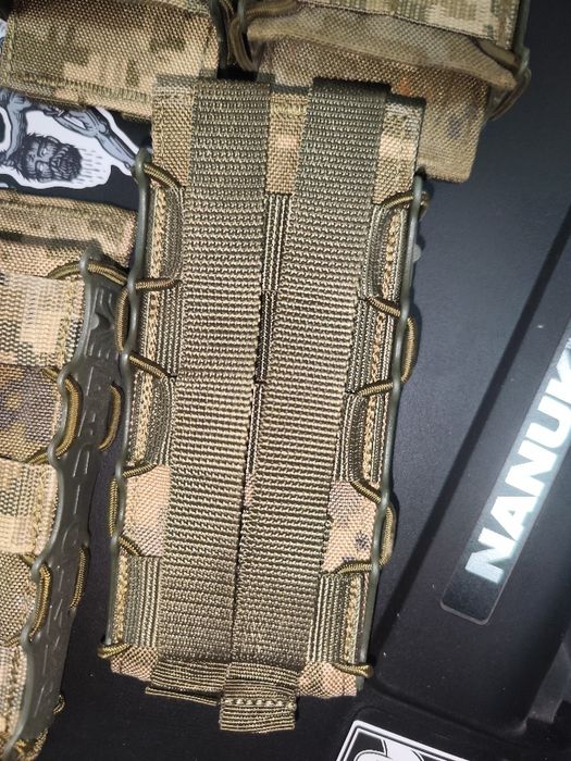 Подсумок под магазины АК/AR