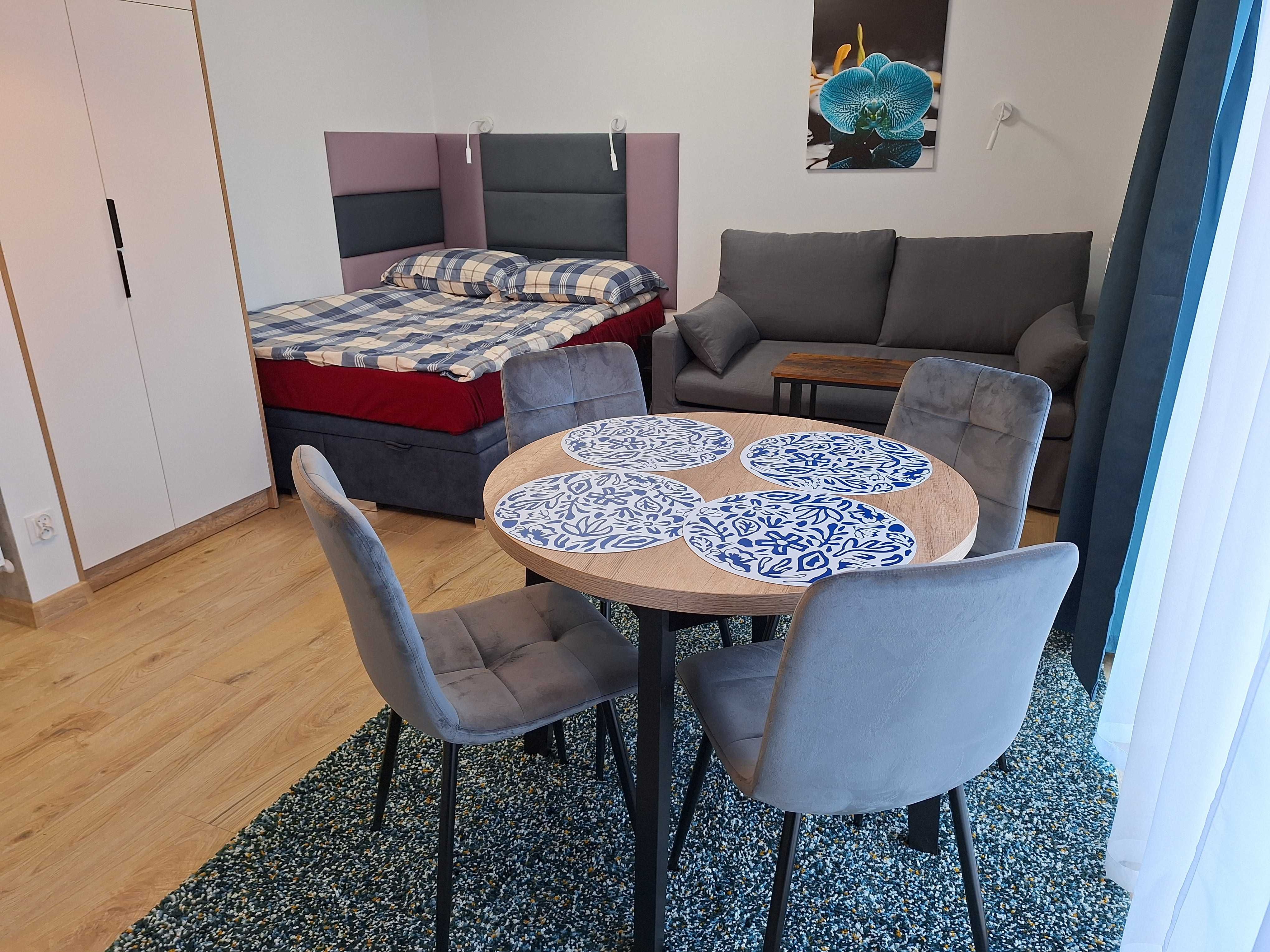 Apartamenty-Centrum Krynicy-Parking ( 41m i 28m )