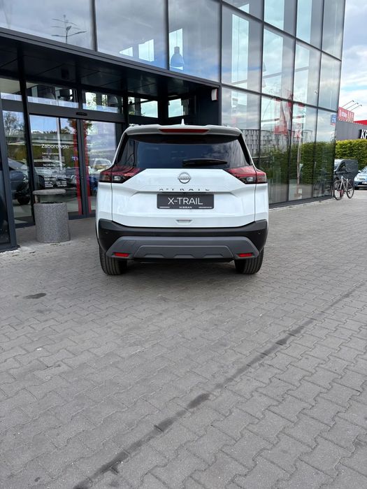 Nissan X-Trail zarejestrowane demo bez przebiegu