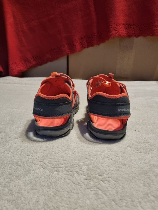 Sportowe sandały dziewczęce