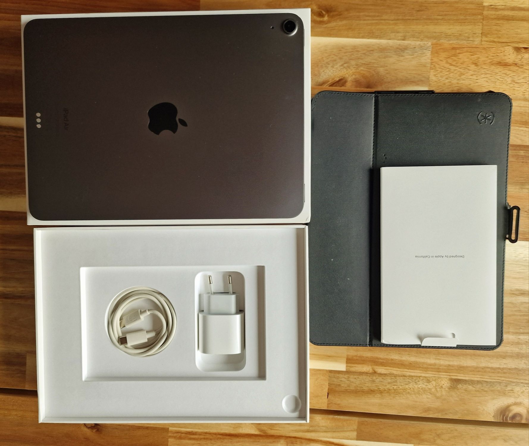 Tablet iPad Air 5th Wi-Fi 64 GB kolor Space Grey