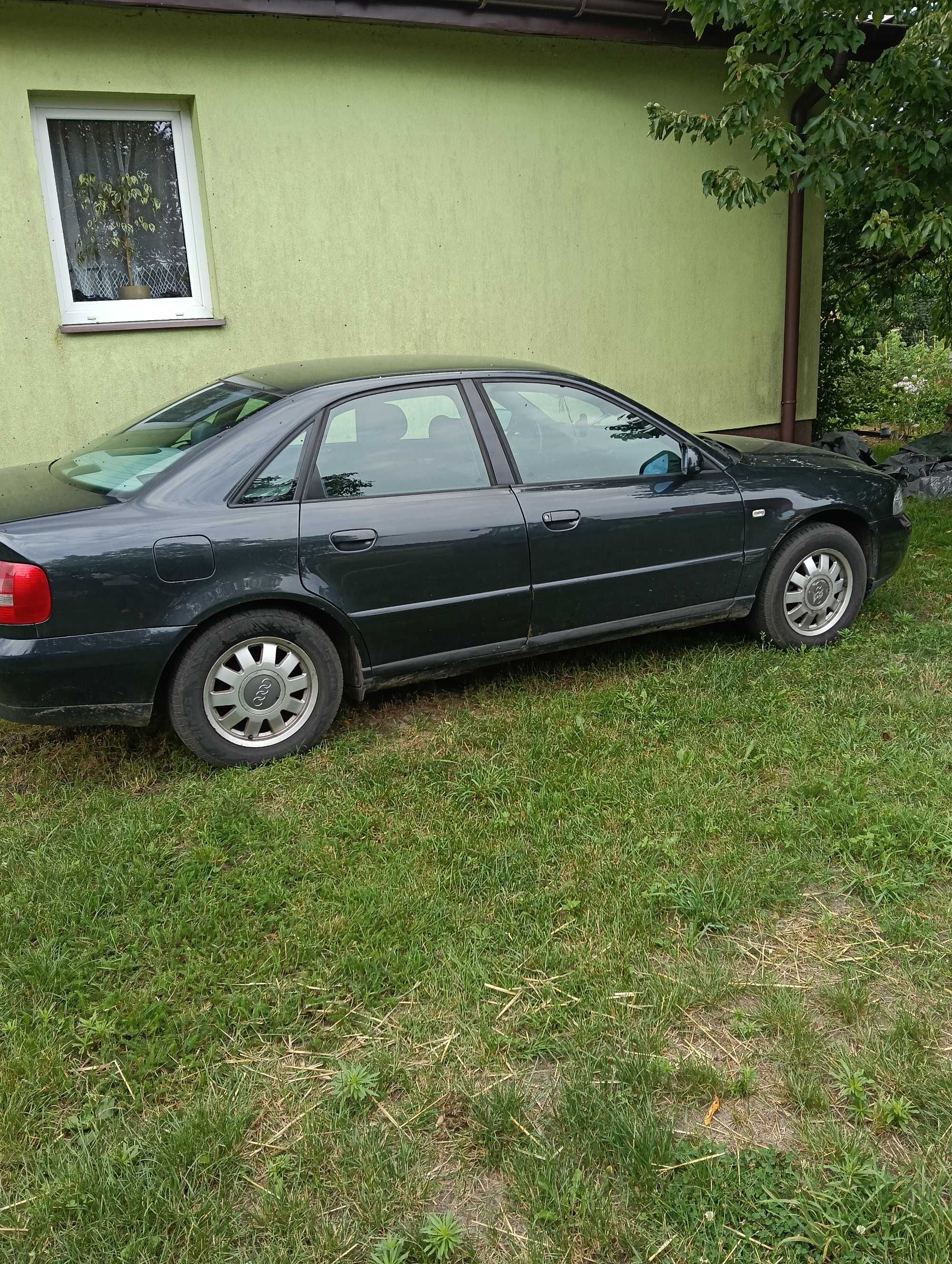 Audi A4 B5, 1.6 Benzyna + gaz. Car play