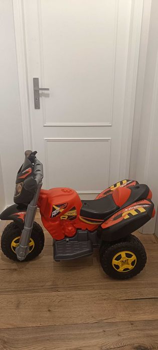 Moto elétrica para crianças