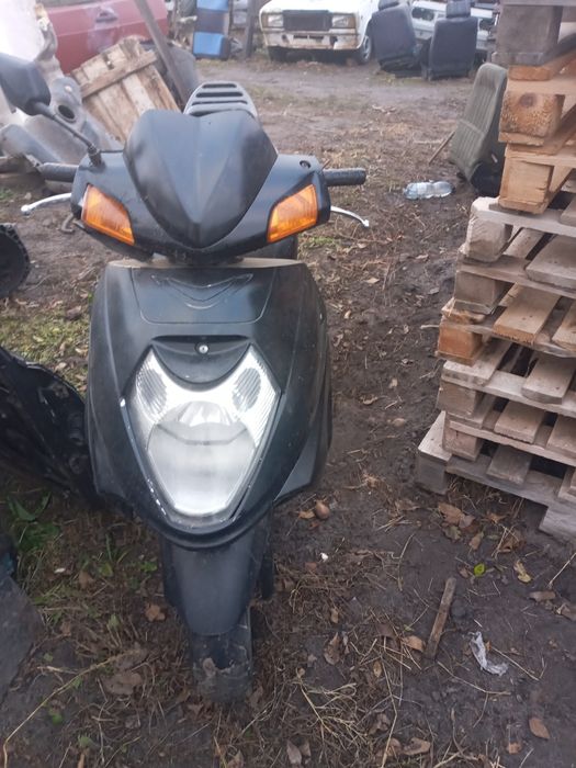 Продам скутир 150кб