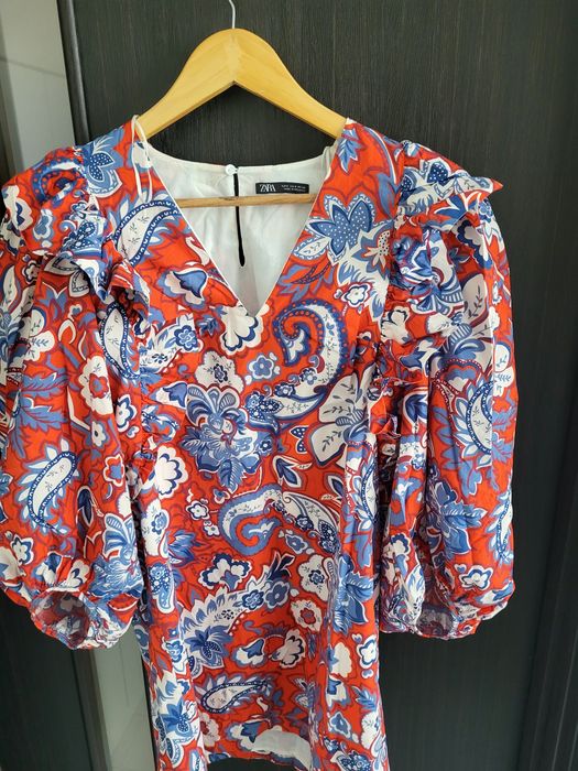 Очень красивое платье Zara