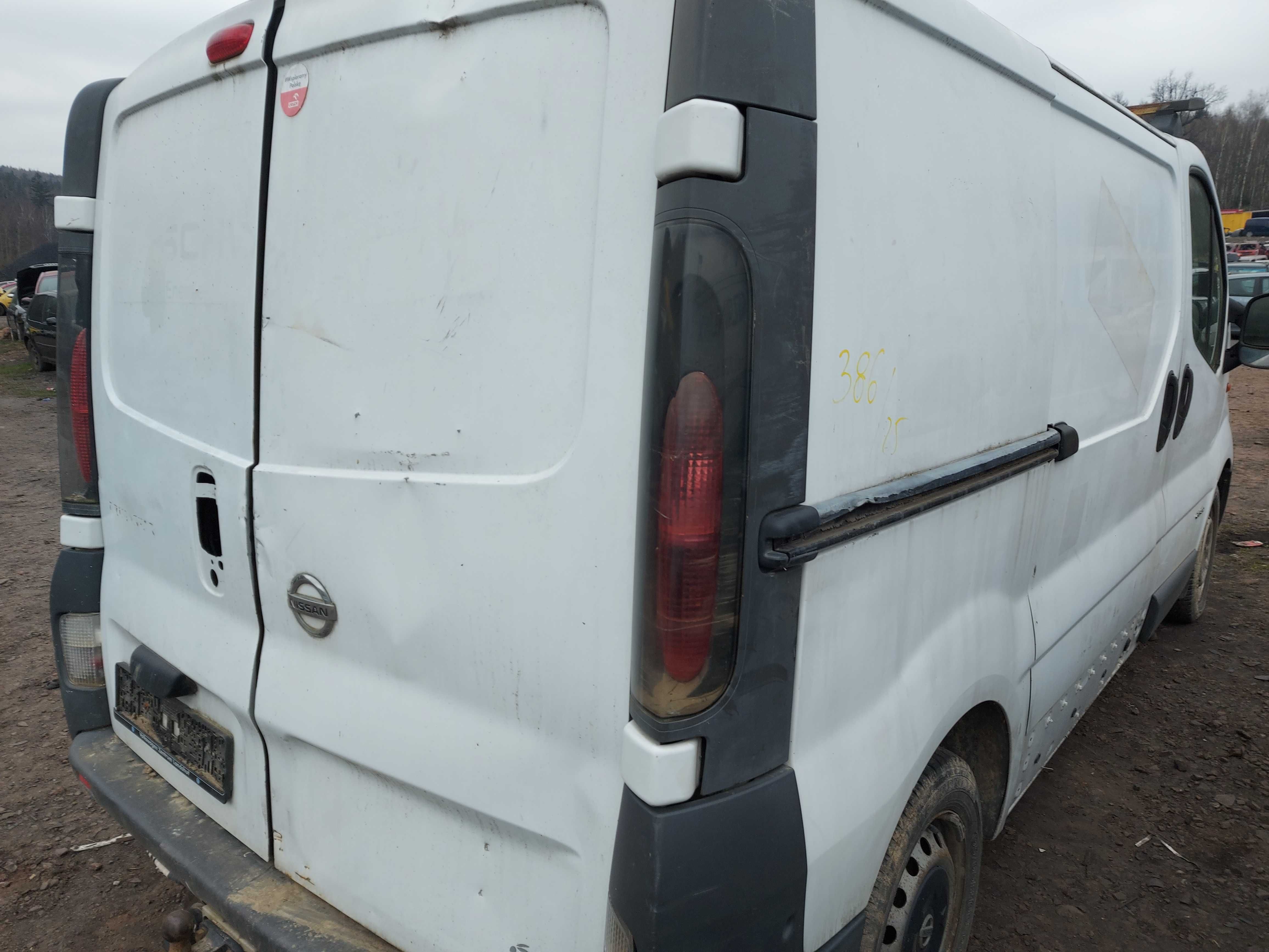 Nissan Primastar wszystkie części FV transport/dostawa