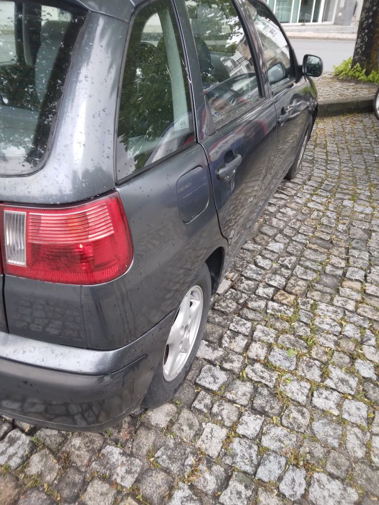Seat ibiza 1.0 2001