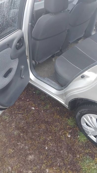 Автомобіль Lanos deo