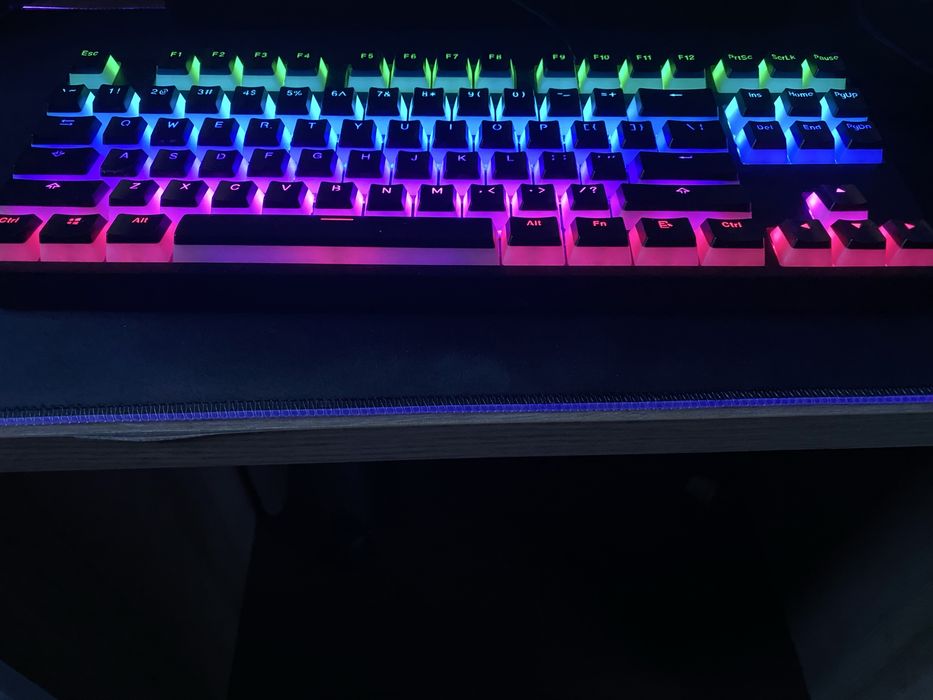 klawiatura gamingowa krux atax pro rgb z puddingiem