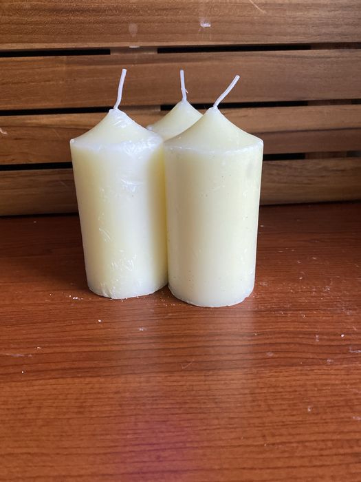 Świece tradycyjne walec 11 cm białe bezzapachowe