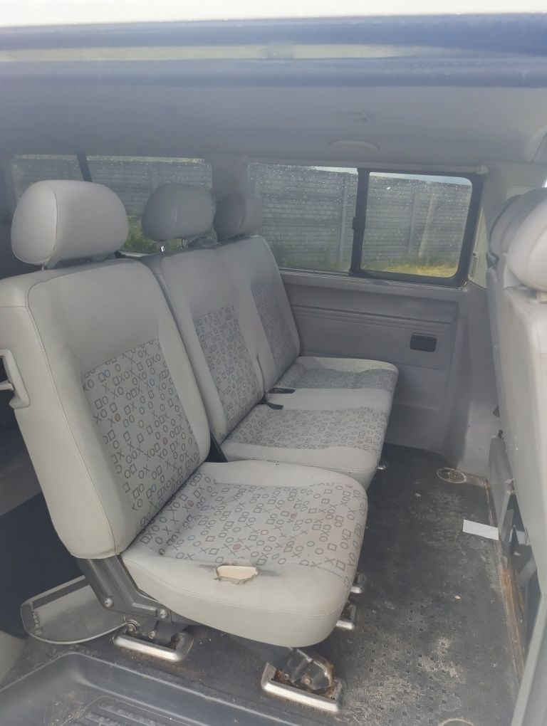 VW T5 Caravelle 9 osób long