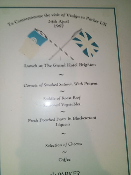 Papel de comeraçao Parker com moldura 1987