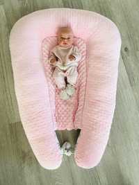 Kokon niemowlęcy rożowy minky