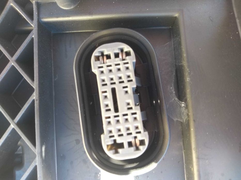 Lampa przód VW tiguan
