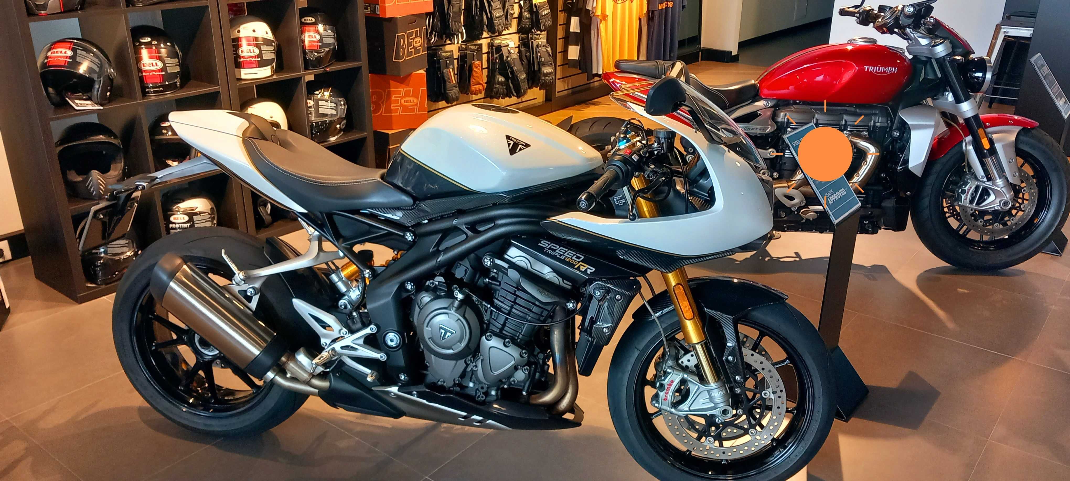 Triumph Speed Triple 1 200 RR