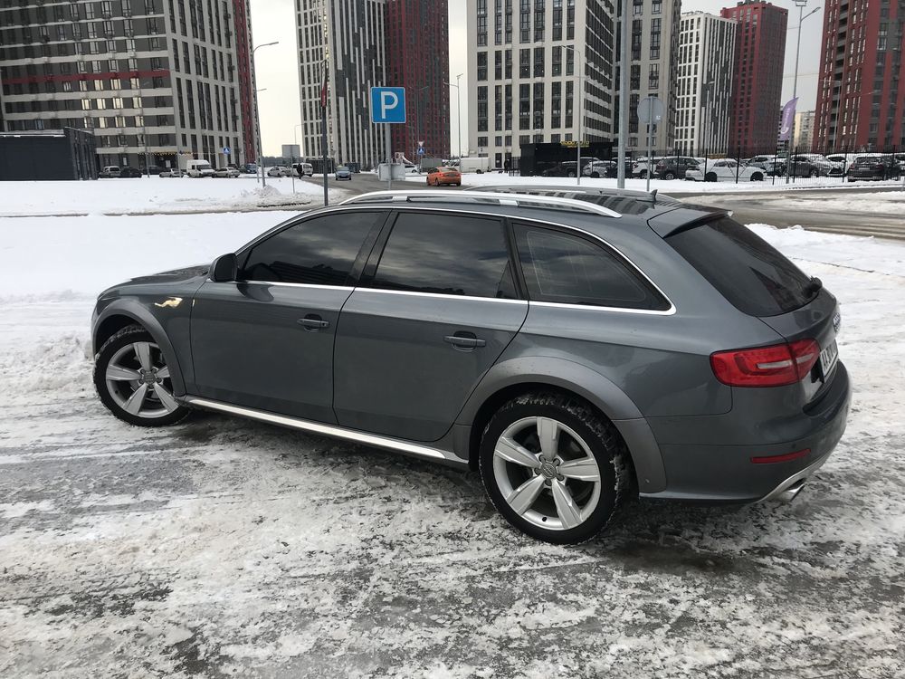 Продаю гарне авто Audi Аllroad  Premium Plus A4