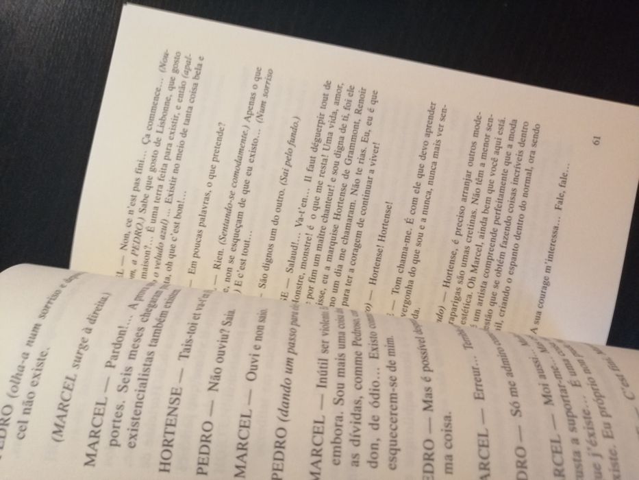 Trapo de luxo-Costa Ferreira