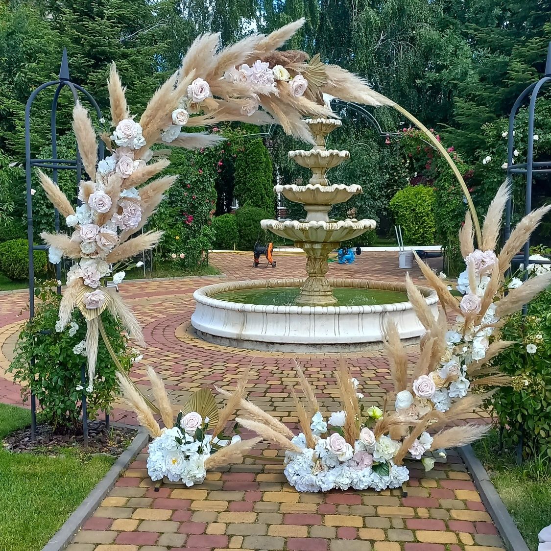Ведуча недорого,Тамада,Ведучий,Весілля,Ведущая,Свадьба,1 Рік,Хрестини,