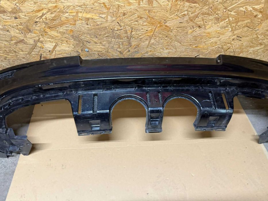 Dokładka tylna dyfuzor Volkswagen Golf 5 R32 1K6 OE r32